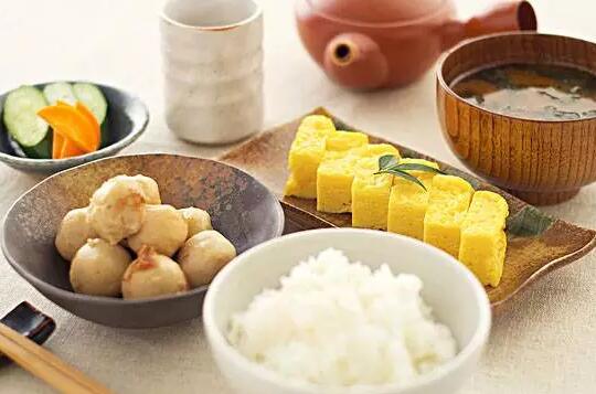 減肥不敢多吃飯？米飯變個(gè)樣吃也能減